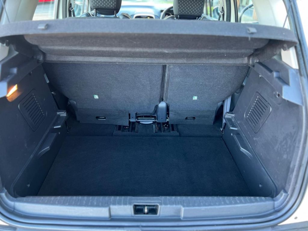 Used Renault Captur 2018 for sale - 77685093: Photo 27