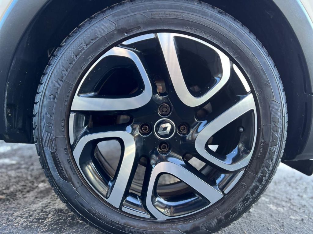 Used Renault Captur 2018 for sale - 77685093: Photo 41