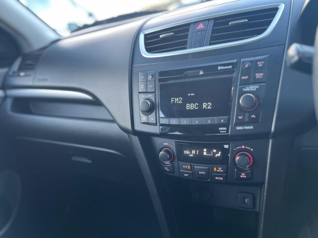 Used Suzuki Swift 2014 for sale - 77171476: Photo 14