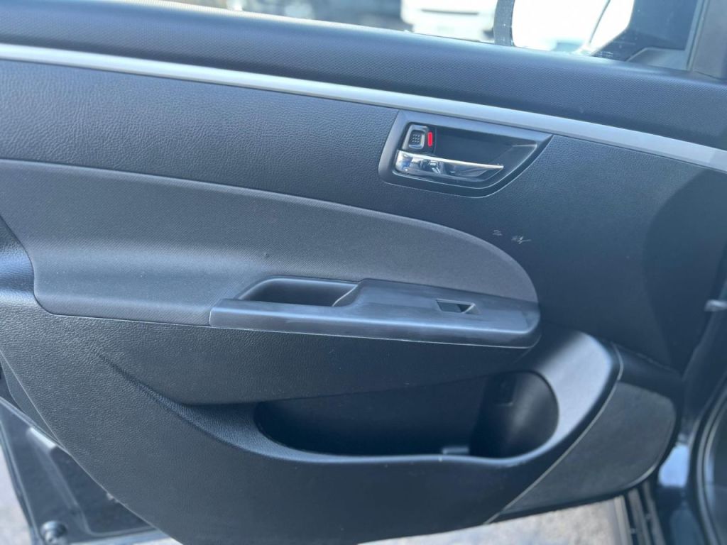 Used Suzuki Swift 2014 for sale - 77171476: Photo 30