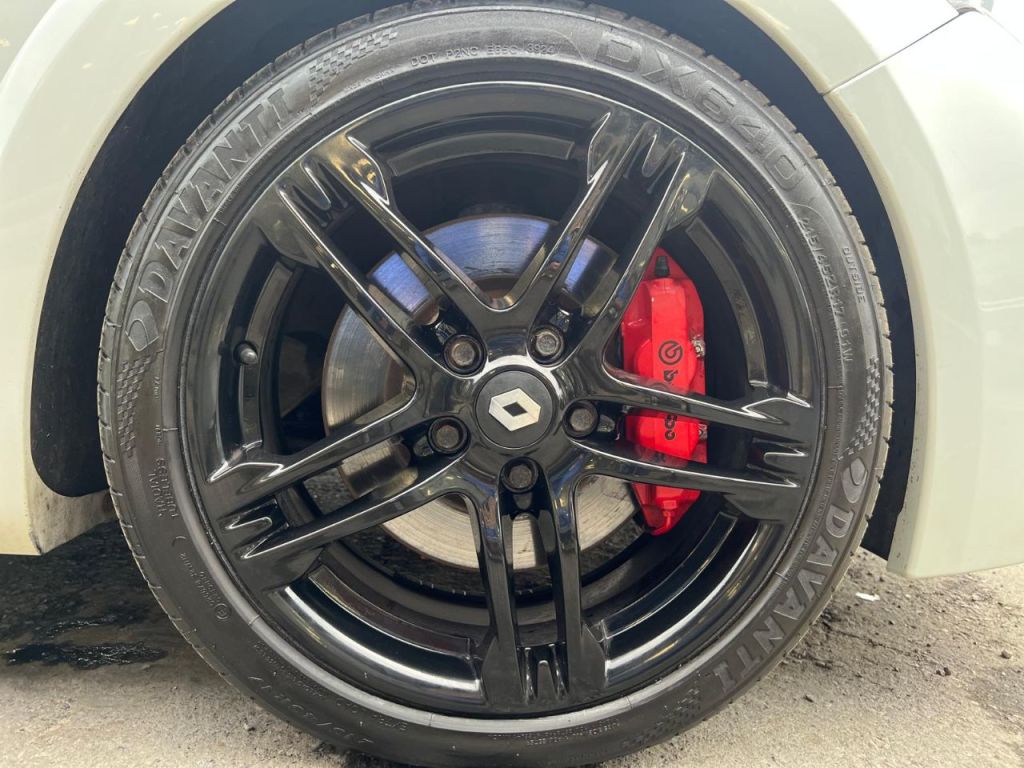 Used Renault Clio 2010 for sale - 76290866: Photo 37