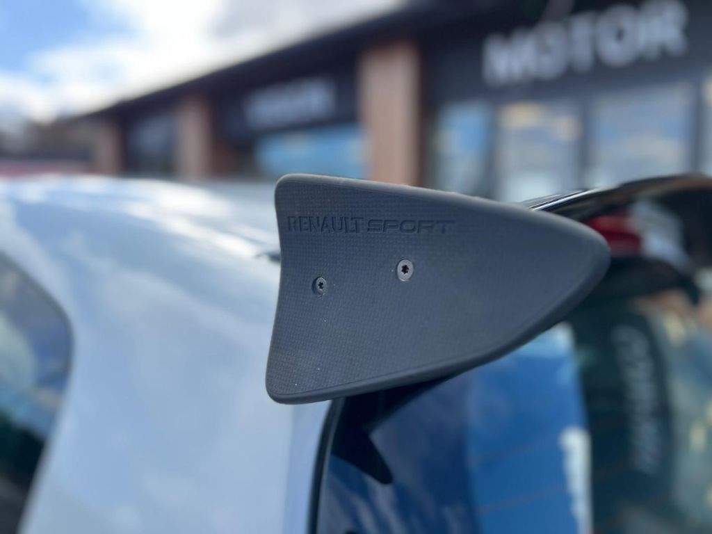 Used Renault Clio 2010 for sale - 76290866: Photo 9