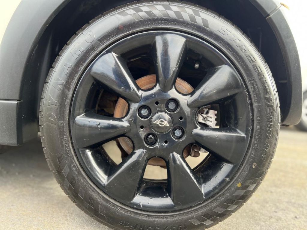 Used MINI Convertible 2006 for sale - 77685075: Photo 27