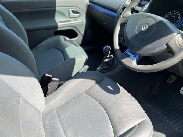 Used Renault Clio 2003 for sale - 75009205: Photo 24