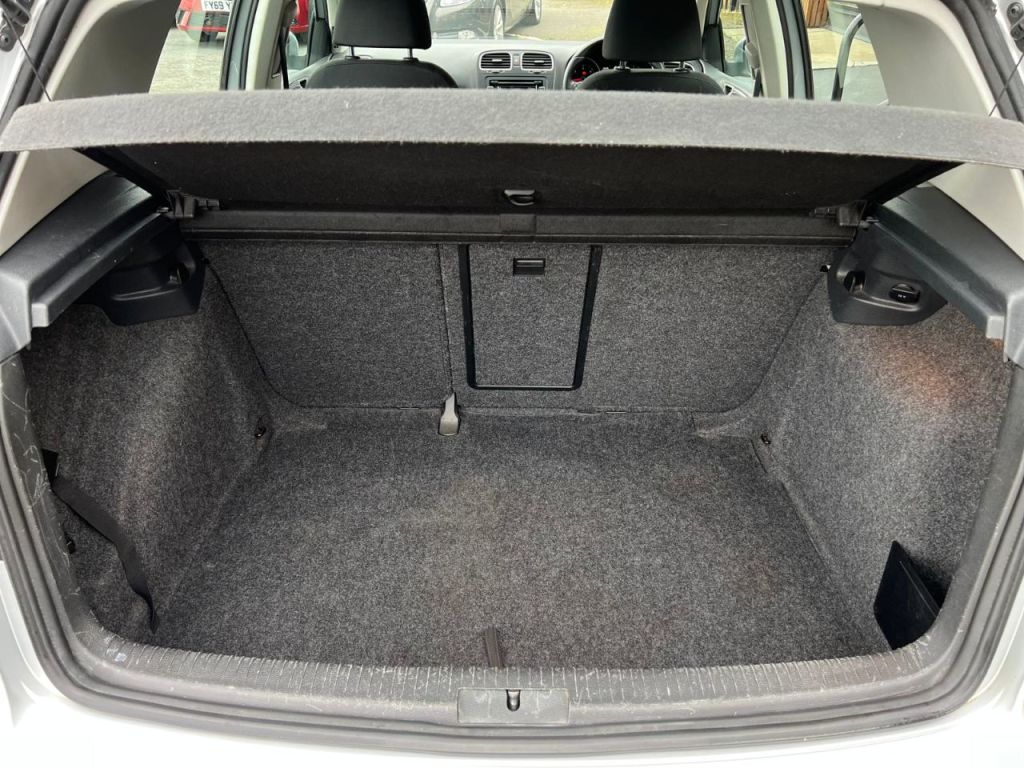 Used Volkswagen Golf 2011 for sale - 76162587: Photo 17