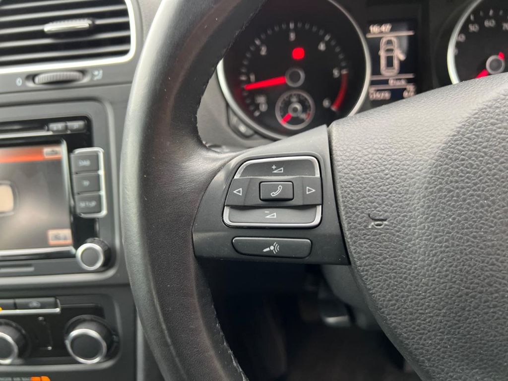 Used Volkswagen Golf 2011 for sale - 76162587: Photo 32