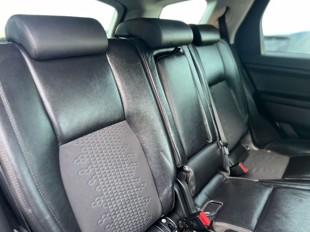 Used Land Rover Discovery Sport 2015 for sale - 77685096: Photo 16