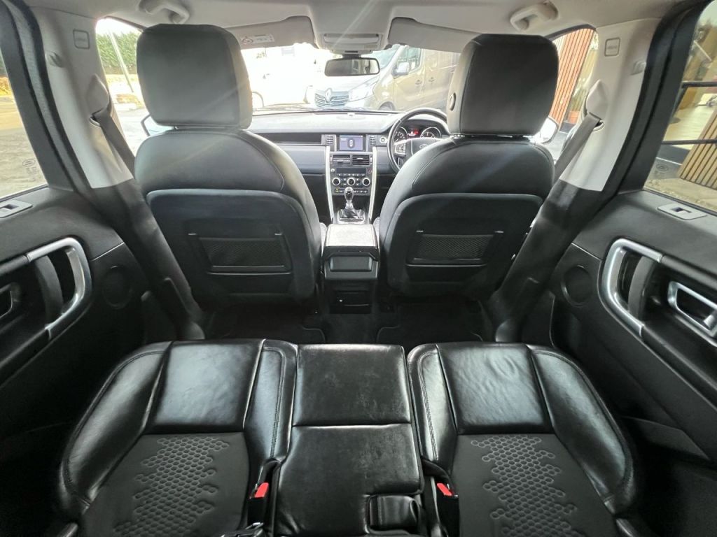 Used Land Rover Discovery Sport 2015 for sale - 77685096: Photo 19