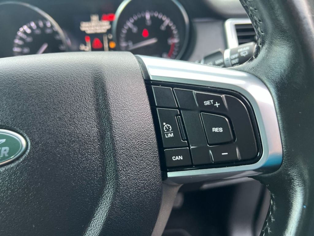 Used Land Rover Discovery Sport 2015 for sale - 77685096: Photo 36