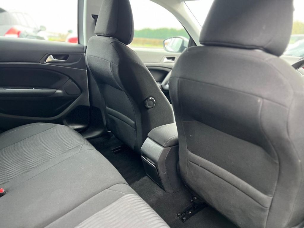 Used Peugeot 308 2015 for sale - 77138812: Photo 12