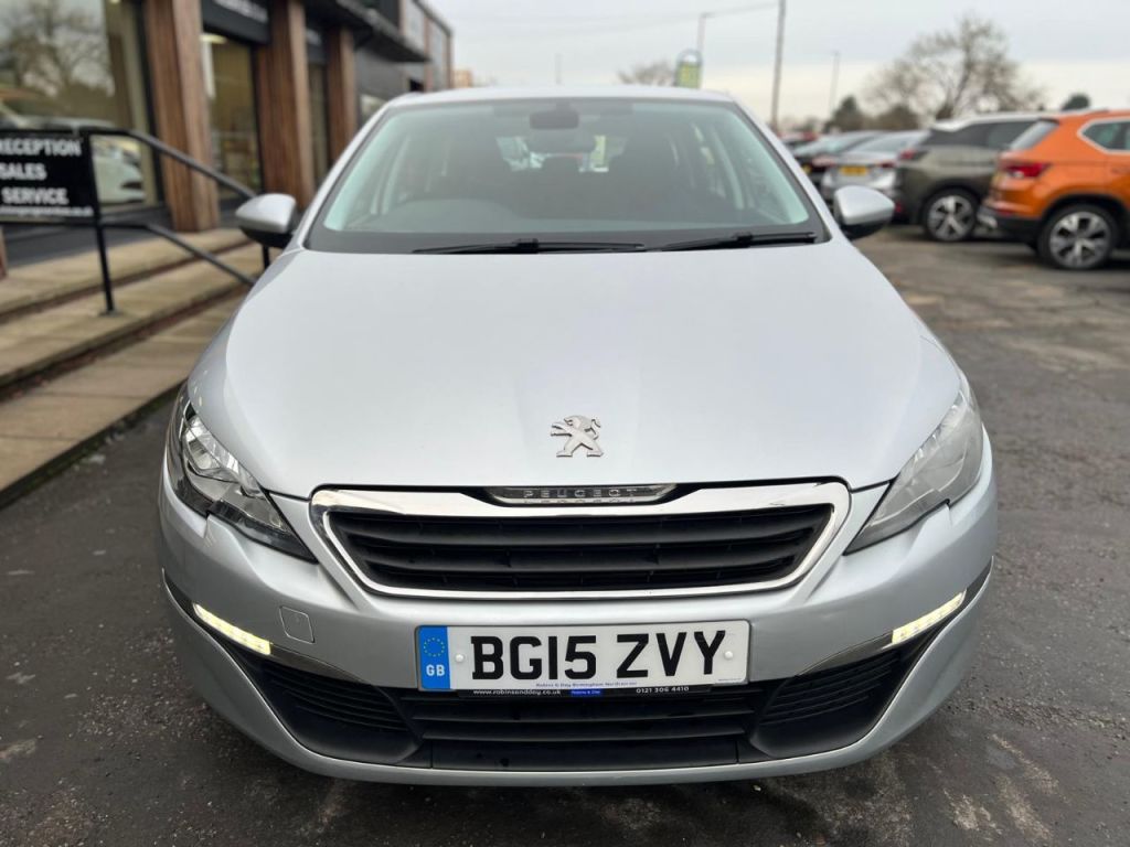 Used Peugeot 308 2015 for sale - 77138812: Photo 2