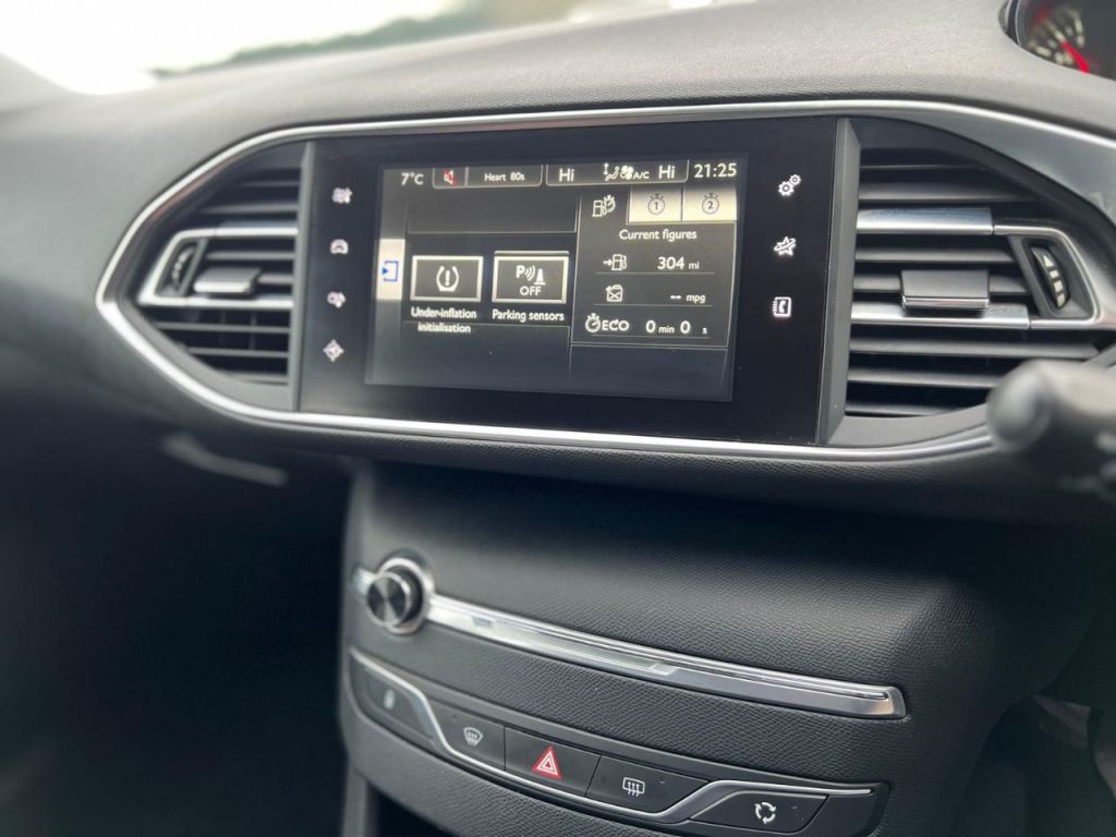 Used Peugeot 308 2015 for sale - 77138812: Photo 28