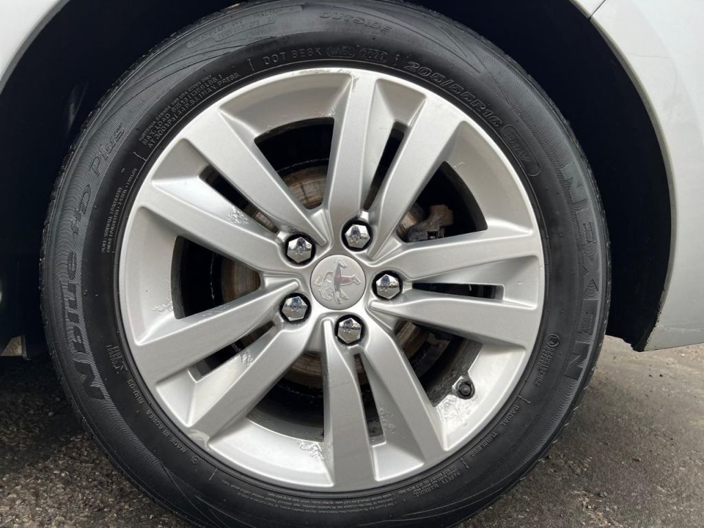 Used Peugeot 308 2015 for sale - 77138812: Photo 39