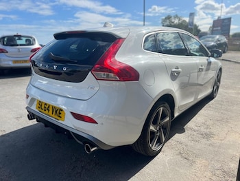 Used Volvo V40 2014 for sale - 75911069: Photo
