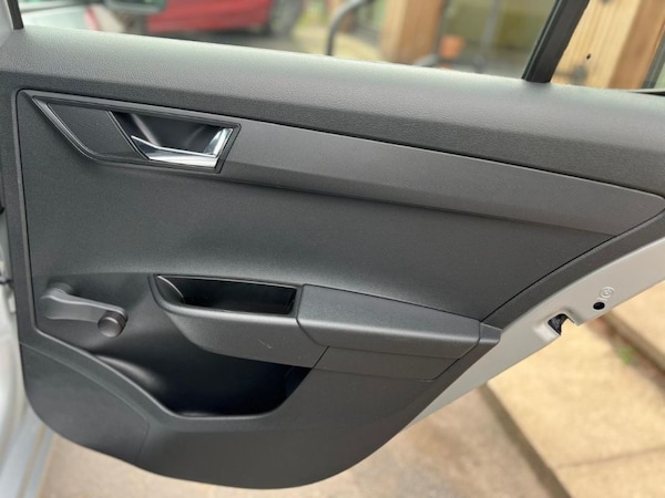 Used Skoda Fabia 2015 for sale - 75287379: Photo 14