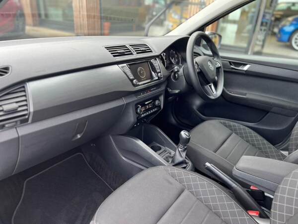 Used Skoda Fabia 2015 for sale - 75287379: Photo 21