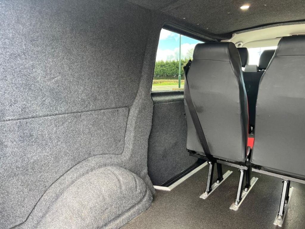 Used Volkswagen Transporter 2015 for sale - 78015821: Photo 17