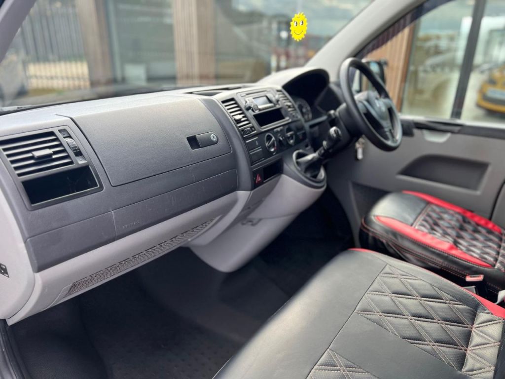 Used Volkswagen Transporter 2015 for sale - 78015821: Photo 20