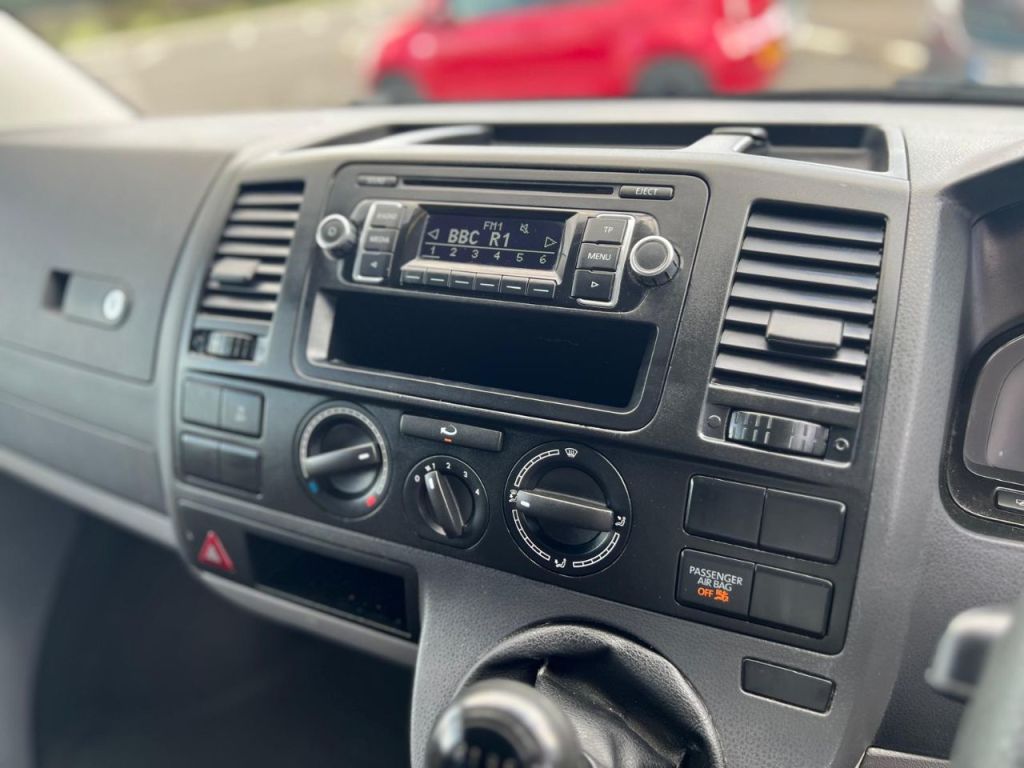 Used Volkswagen Transporter 2015 for sale - 78015821: Photo 24