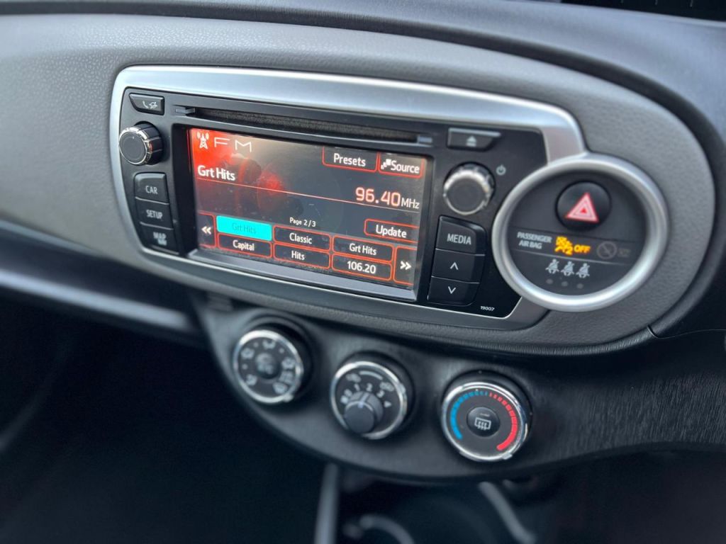 Used Toyota Yaris 2012 for sale - 77685104: Photo 26