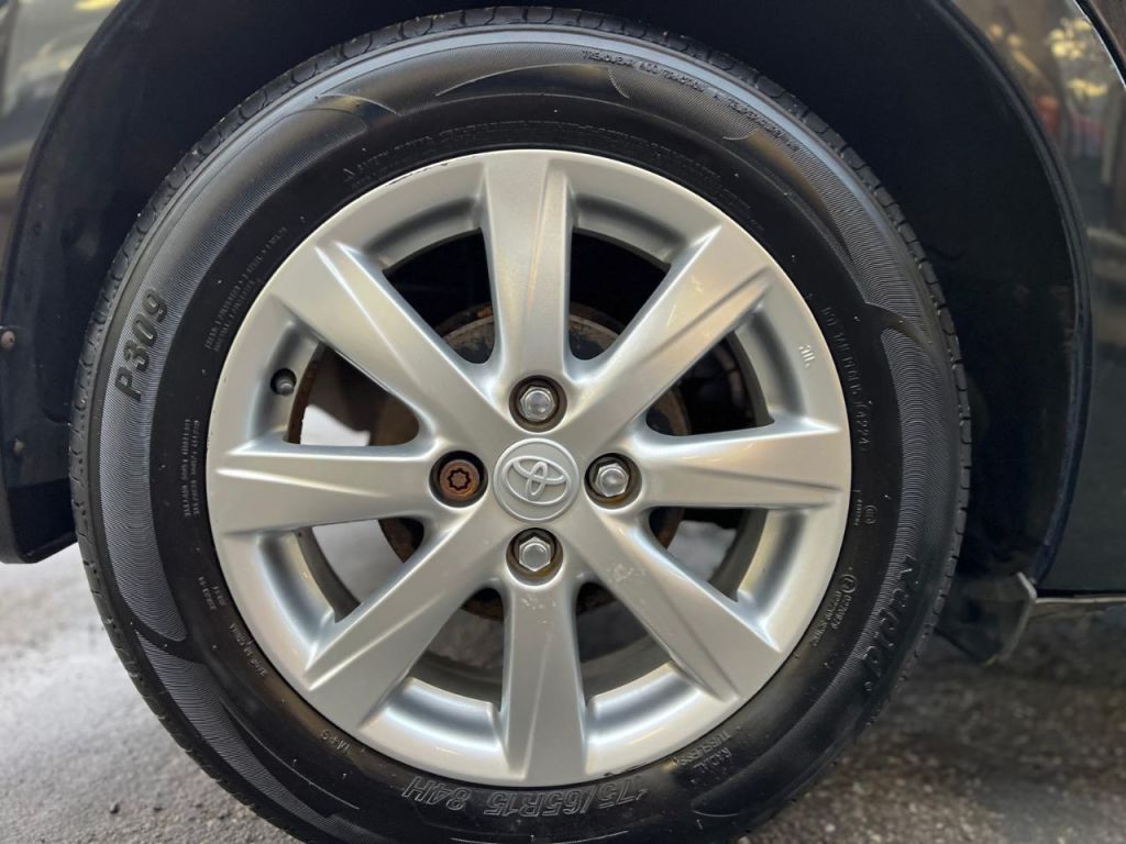 Used Toyota Yaris 2012 for sale - 77685104: Photo 33