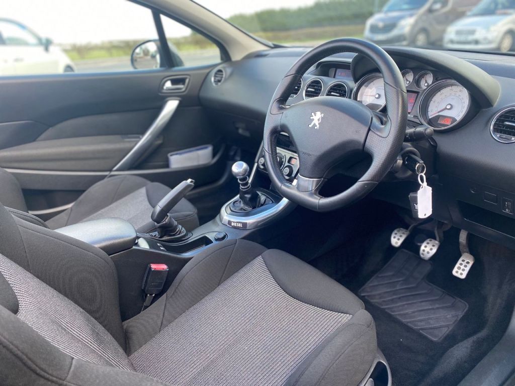 Used Peugeot 308 2012 for sale - 78153430: Photo 13