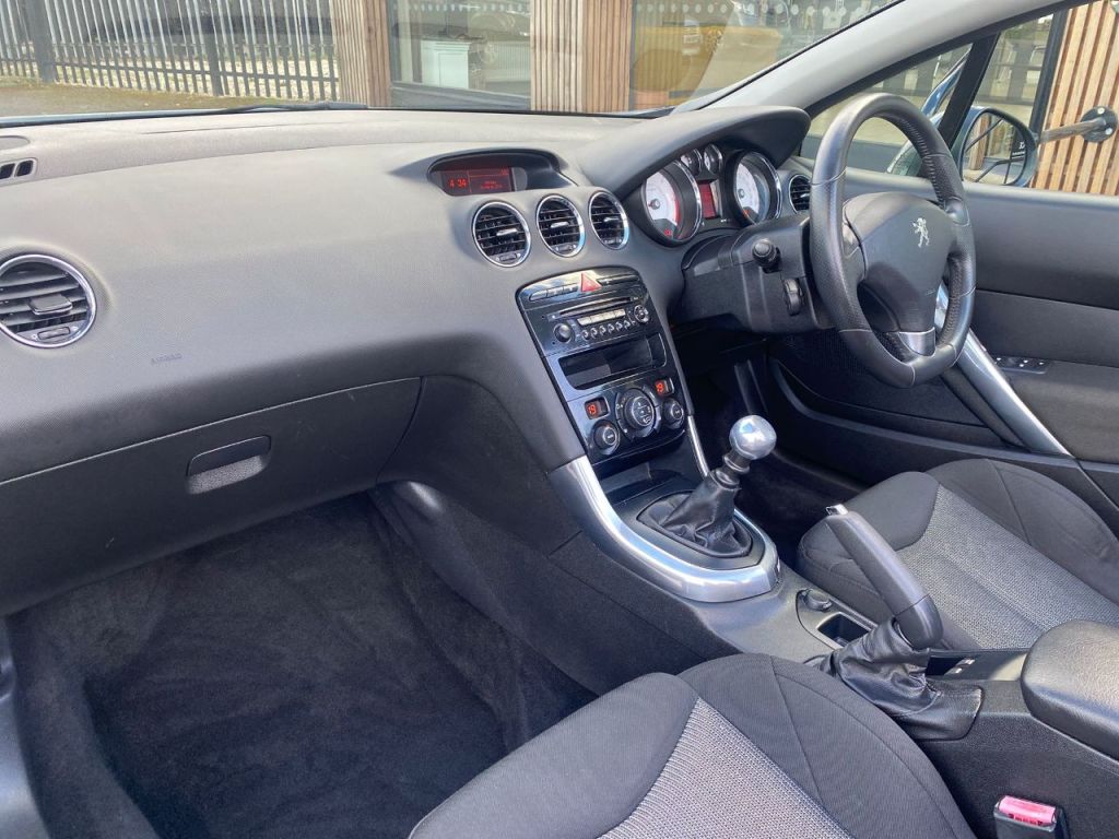 Used Peugeot 308 2012 for sale - 78153430: Photo 17