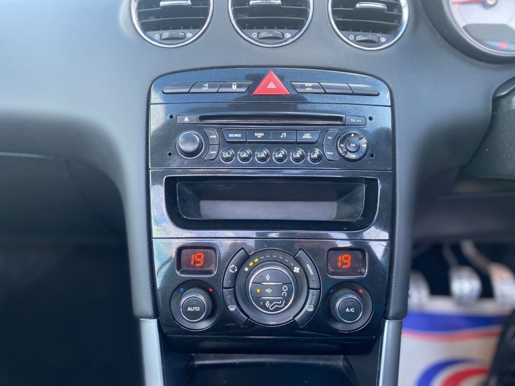 Used Peugeot 308 2012 for sale - 78153430: Photo 22