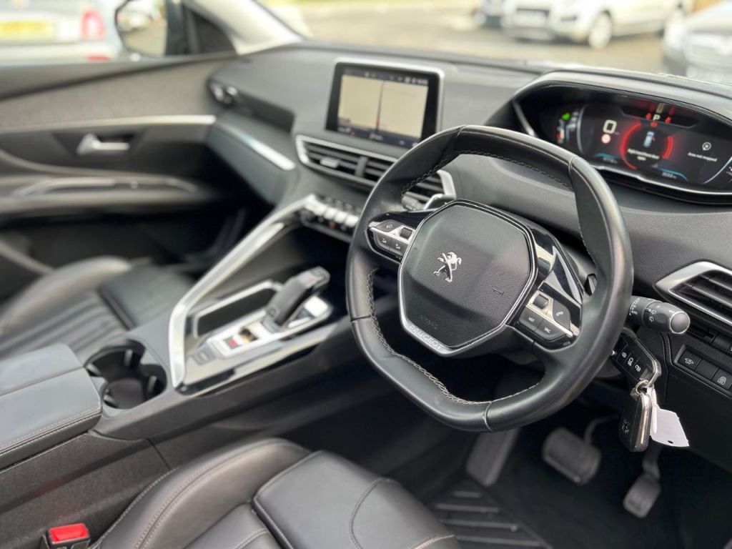 Used Peugeot 3008 2018 for sale - 76209927: Photo 11