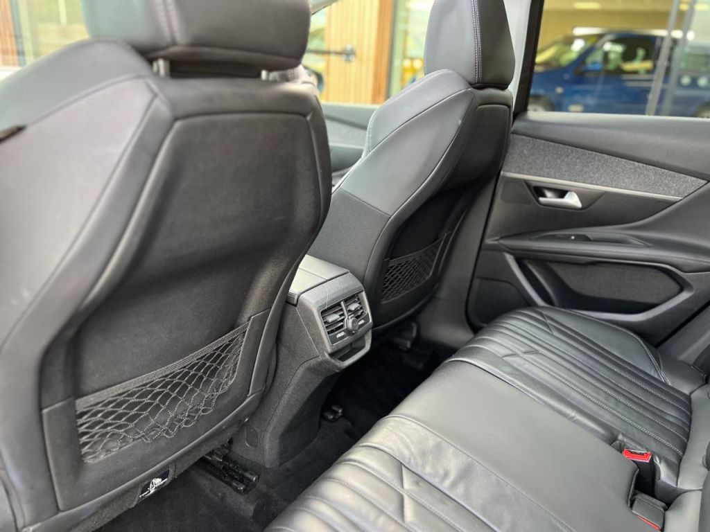 Used Peugeot 3008 2018 for sale - 76209927: Photo 24