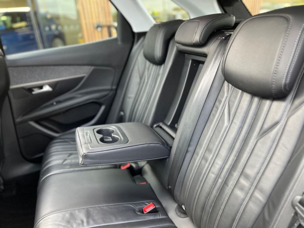 Used Peugeot 3008 2018 for sale - 76209927: Photo 25