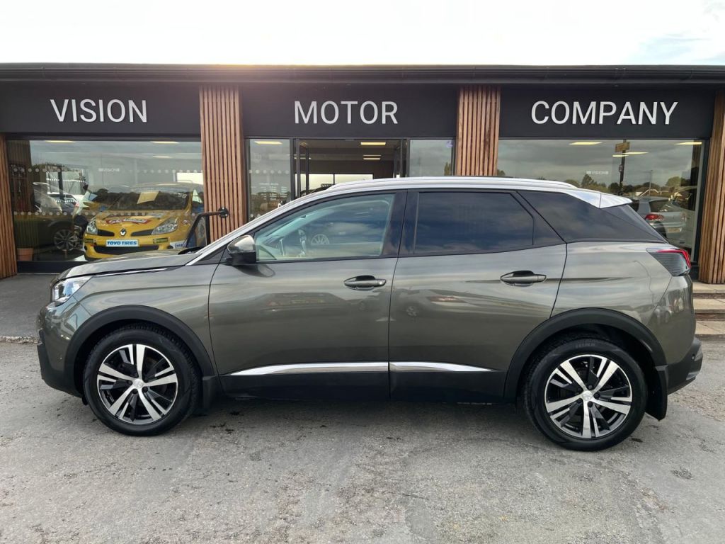 Used Peugeot 3008 2018 for sale - 76209927: Photo 8