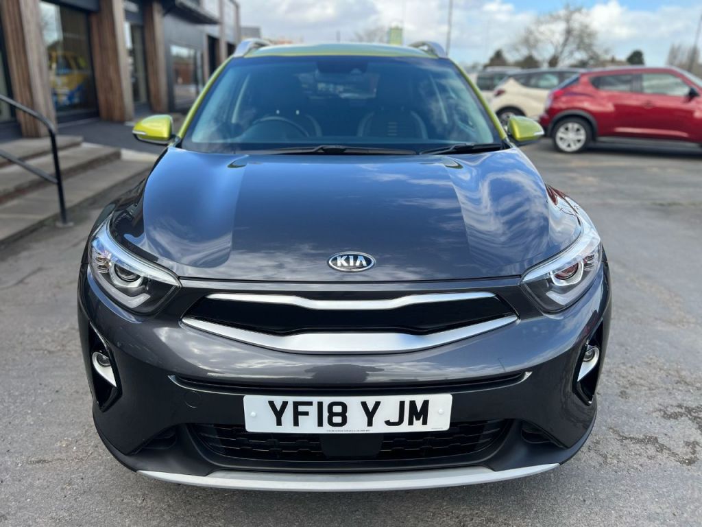 Used Kia Stonic 2018 for sale - 77836268: Photo 2