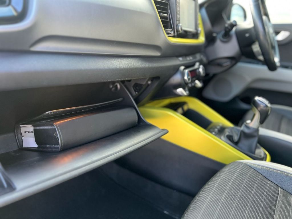 Used Kia Stonic 2018 for sale - 77836268: Photo 23