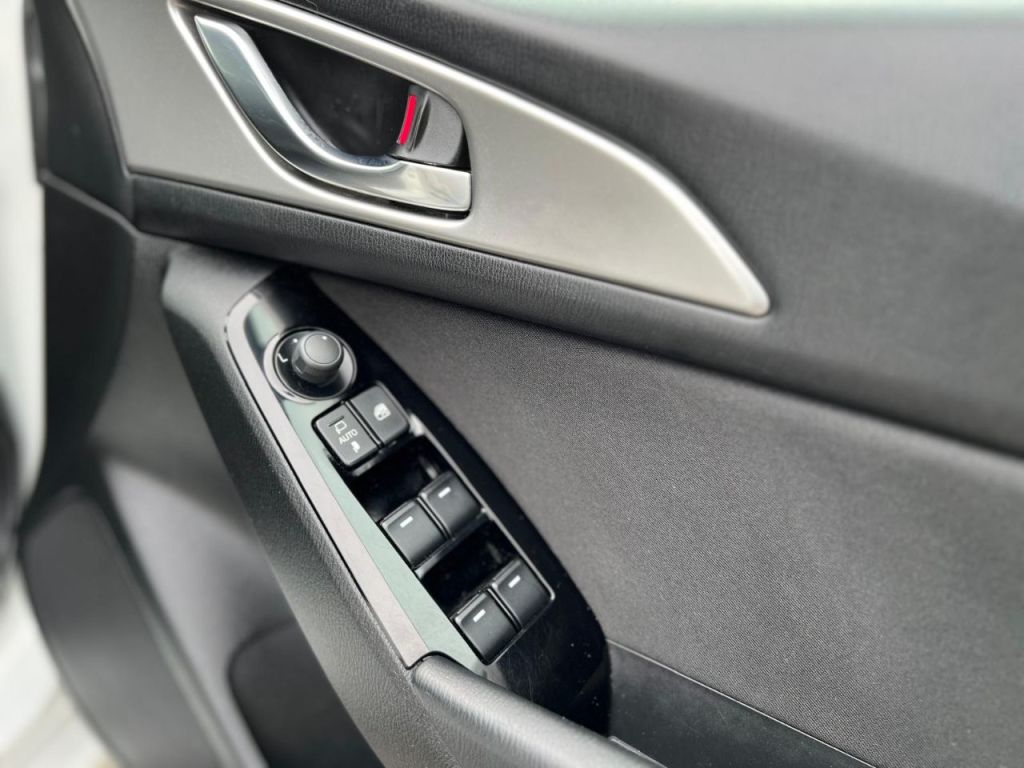 Used Mazda Mazda3 2016 for sale - 78181978: Photo 13