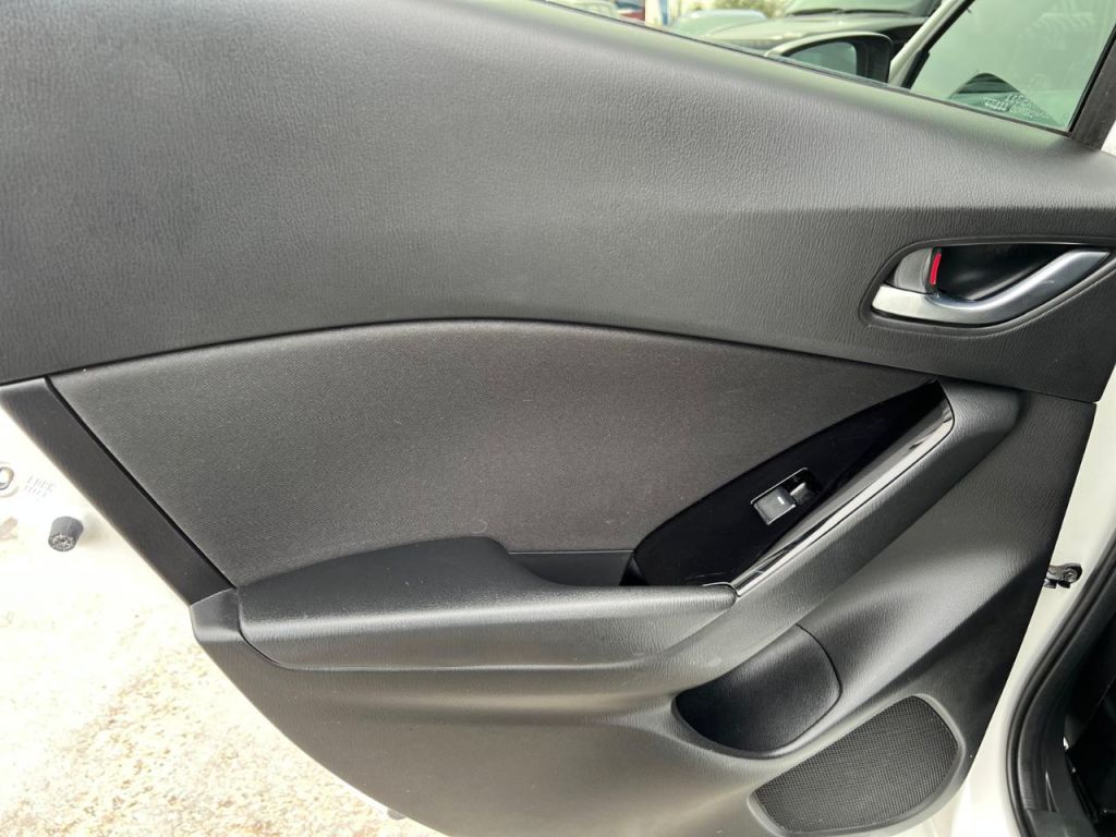 Used Mazda Mazda3 2016 for sale - 78181978: Photo 23