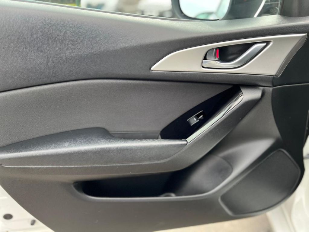 Used Mazda Mazda3 2016 for sale - 78181978: Photo 27