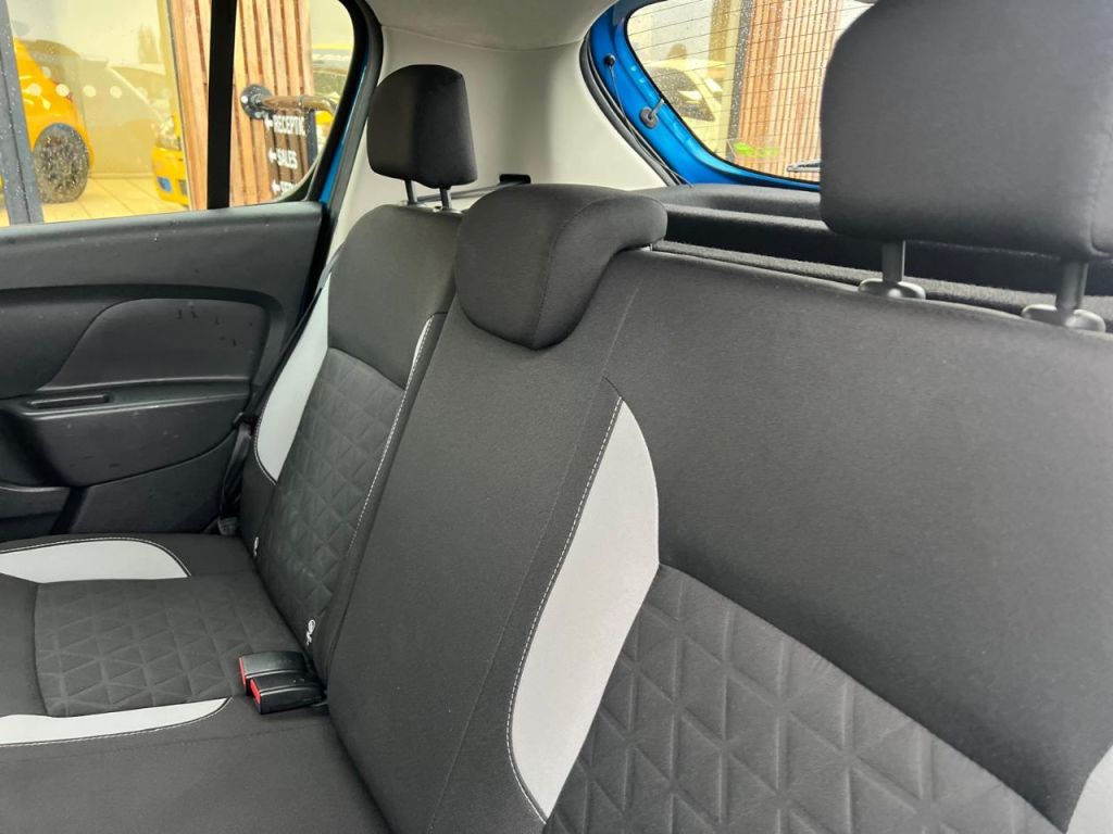 Used Dacia Sandero Stepway 2015 for sale - 77136018: Photo 13