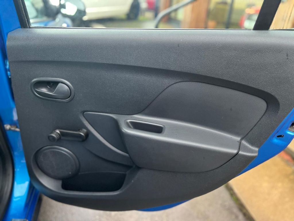 Used Dacia Sandero Stepway 2015 for sale - 77136018: Photo 27