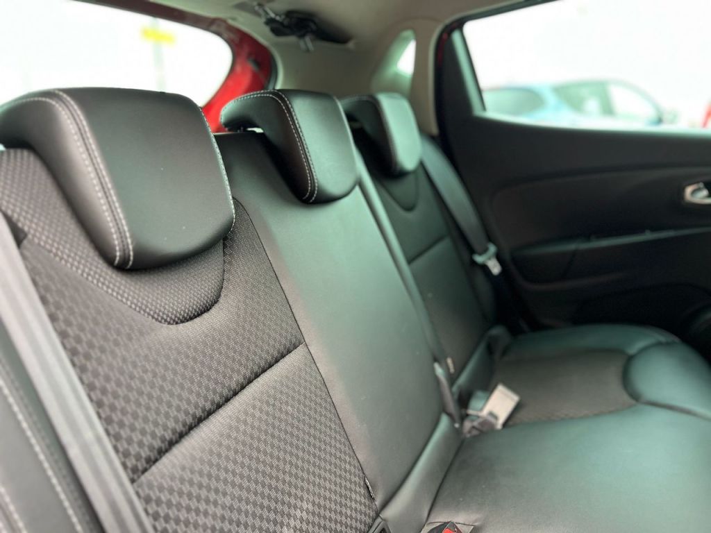 Used Renault Clio 2019 for sale - 77990214: Photo 14