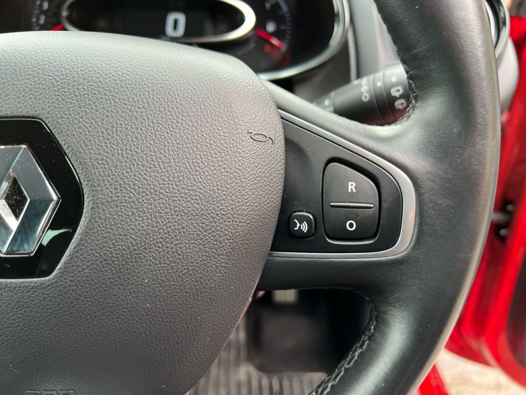 Used Renault Clio 2019 for sale - 77990214: Photo 21