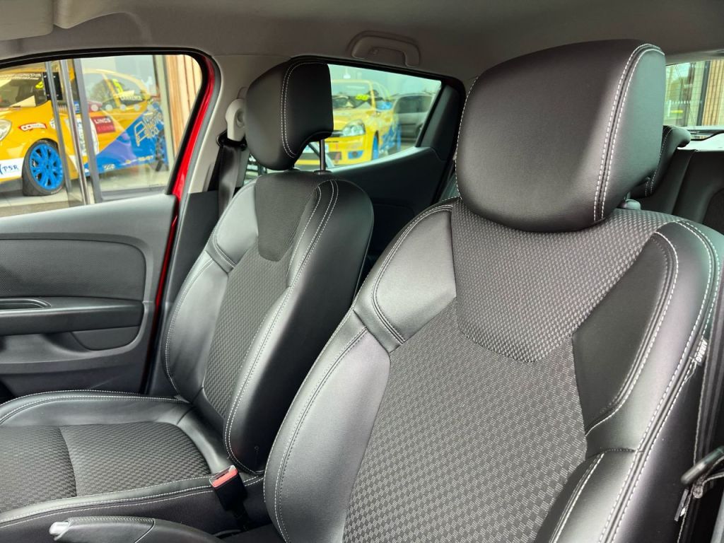 Used Renault Clio 2019 for sale - 77990214: Photo 31