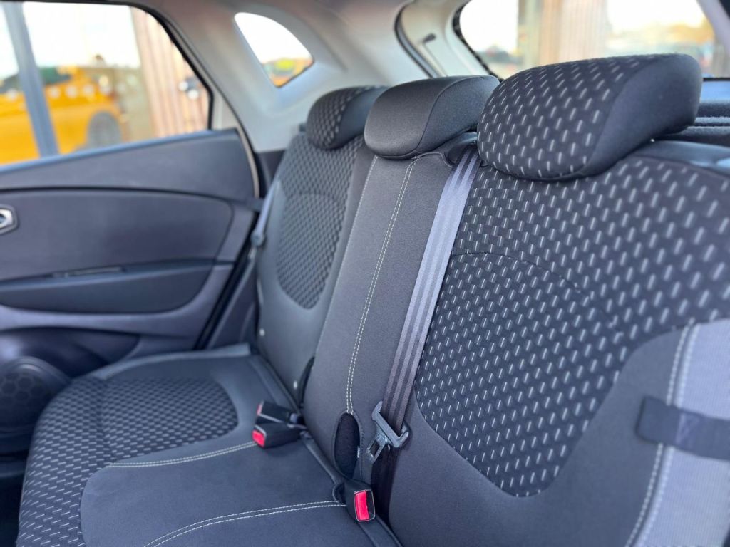 Used Renault Captur 2018 for sale - 76653915: Photo 32