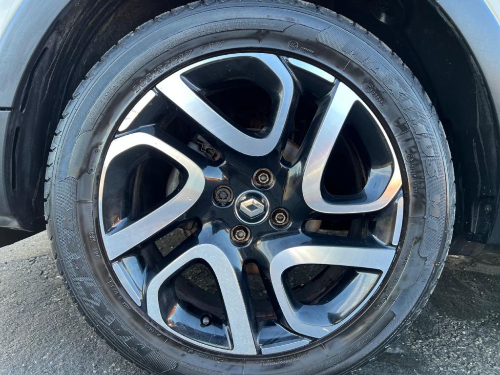 Used Renault Captur 2018 for sale - 76653915: Photo 40