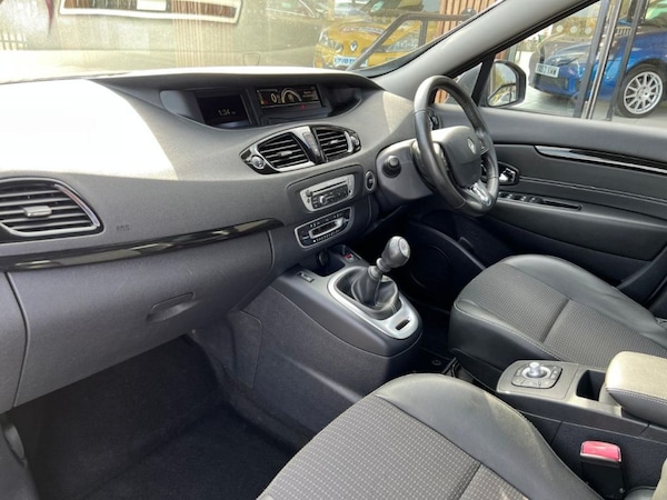 Used Renault Scenic 2014 for sale - 76222968: Photo 18