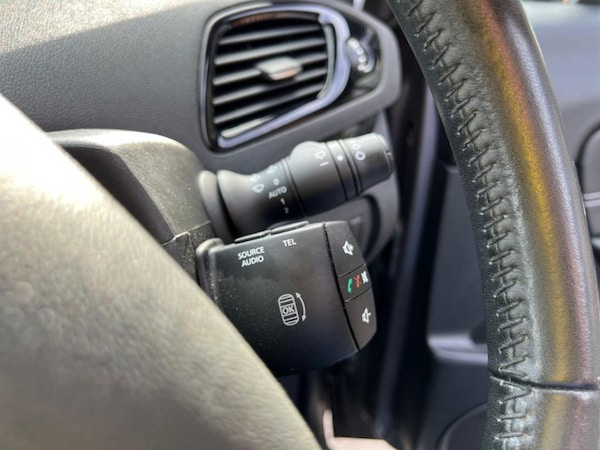 Used Renault Scenic 2014 for sale - 76222968: Photo 26