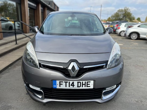 Used Renault Scenic 2014 for sale - 76222968: Photo 2