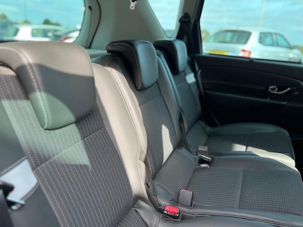 Used Renault Scenic 2014 for sale - 76222968: Photo 9