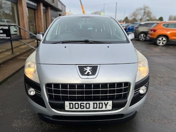 Used Peugeot 3008 2010 for sale - 77136021: Photo