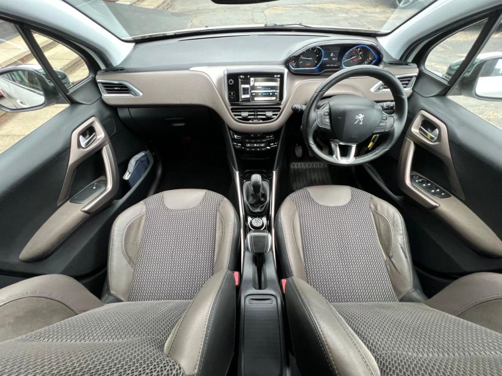 Used Peugeot 2008 2014 for sale - 77301532: Photo 14